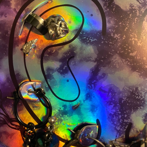 Hot Topic Mix and Match Pierced Earrings and Ear Cuff Set  (11 on card) - Picture 2 of 6